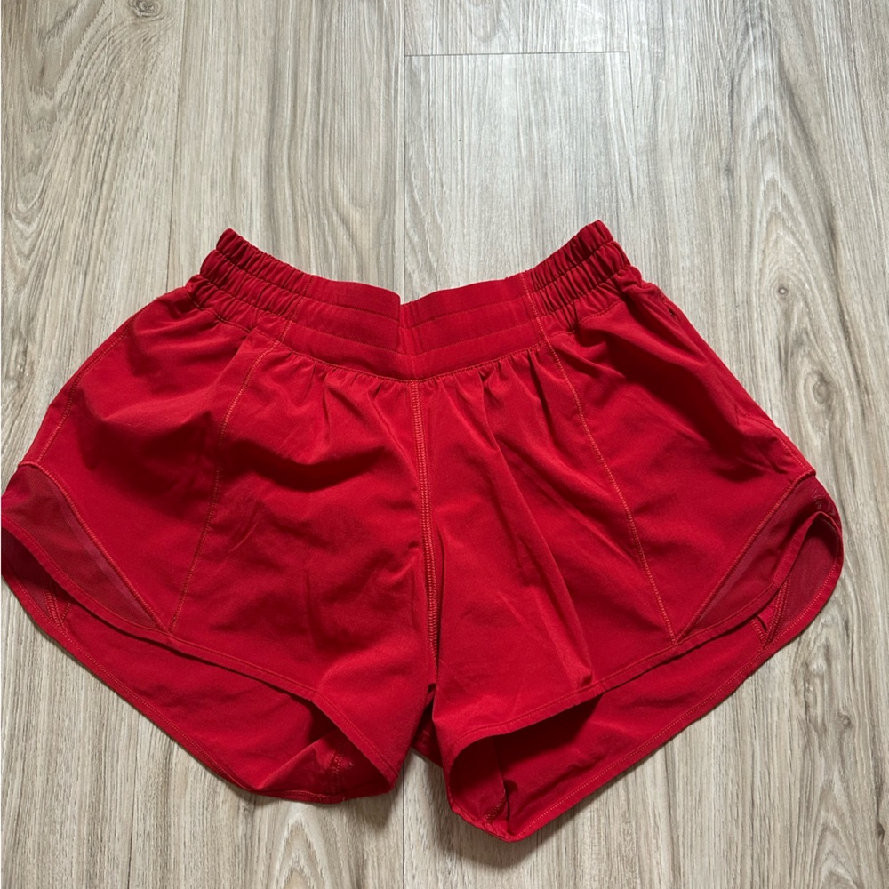 Lululemon Athletica Hotty Hot short - low rise 4 inch Red